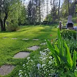 Emerald Bell - Smaragdni Zvoncek Gomilsko