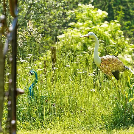 Emerald Bell - Smaragdni Zvonček Alpstuga *