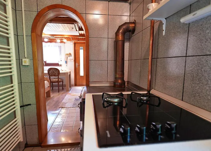 Emerald Bell - Smaragdni Zvoncek Alpesi faház Gomilsko